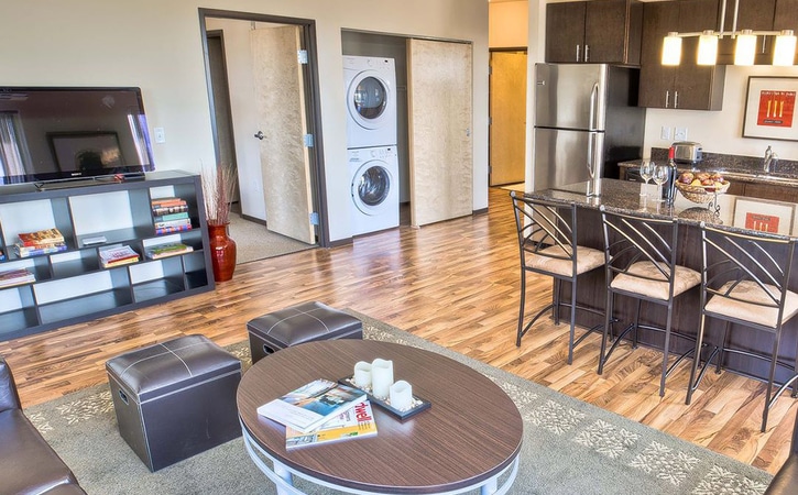 the knoll dinkytown apartments near the university of minnesota open floor plan living room to kitchen washer and dryer in each unit